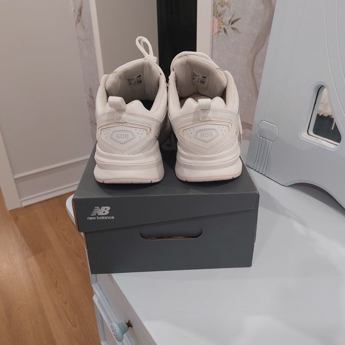 Кроссовки NEW BALANCE 608 .( оригинал) . US 11.