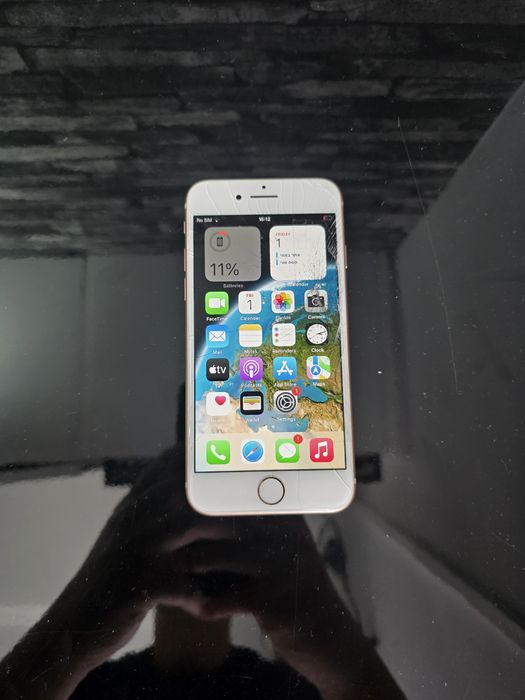 iPhone 8 89% baterie