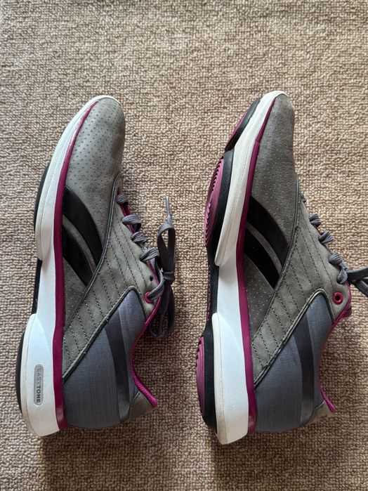 Дамски маратонки Reebok EasyTone