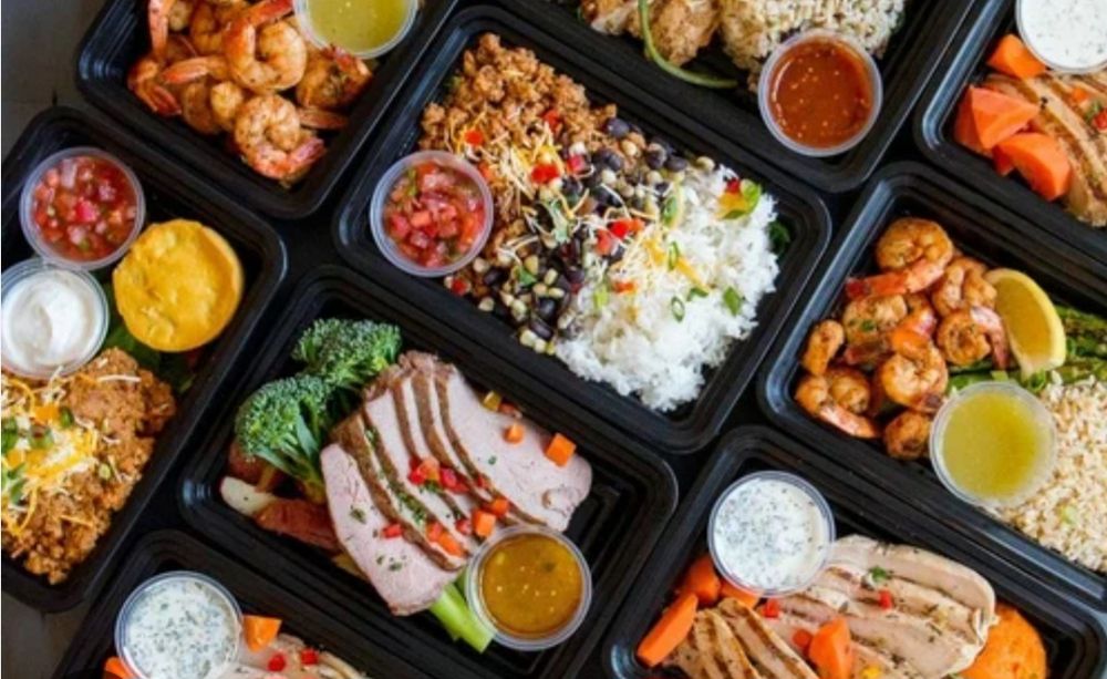 Комплексные обеды. Доставка обедов, лагмана,манты,выпечка,самса,салаты