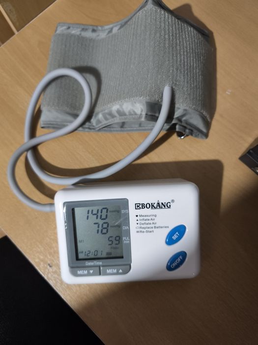 Апарат за измерване на кръвно налягане