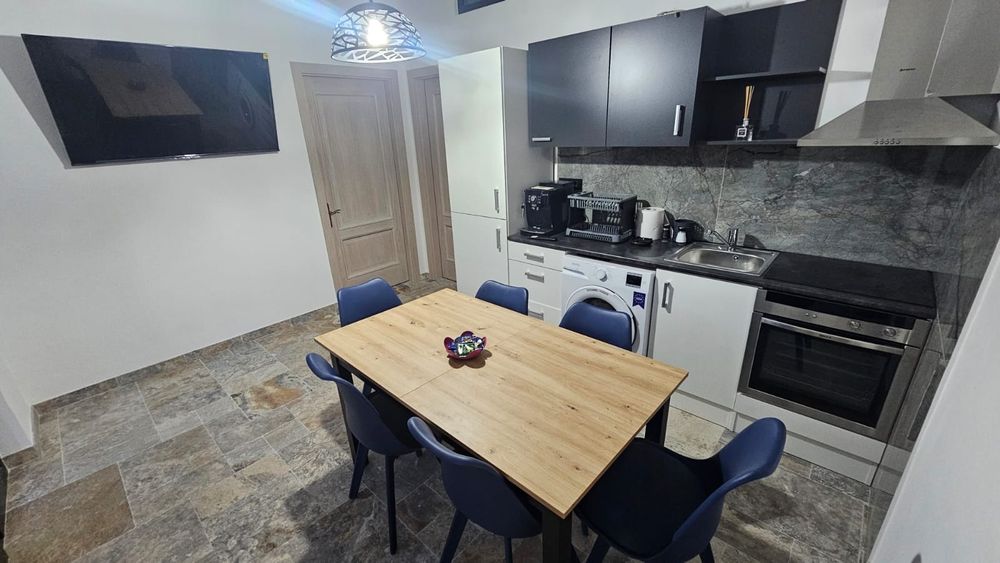 Inchiriez casa Brașov