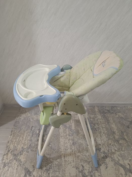 Детский стул для кормления