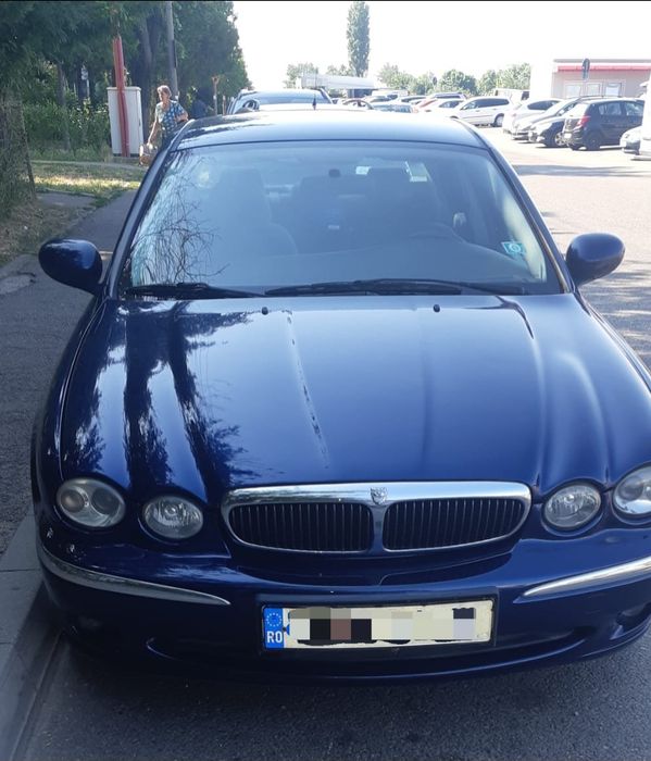 JAGUAR X-Type