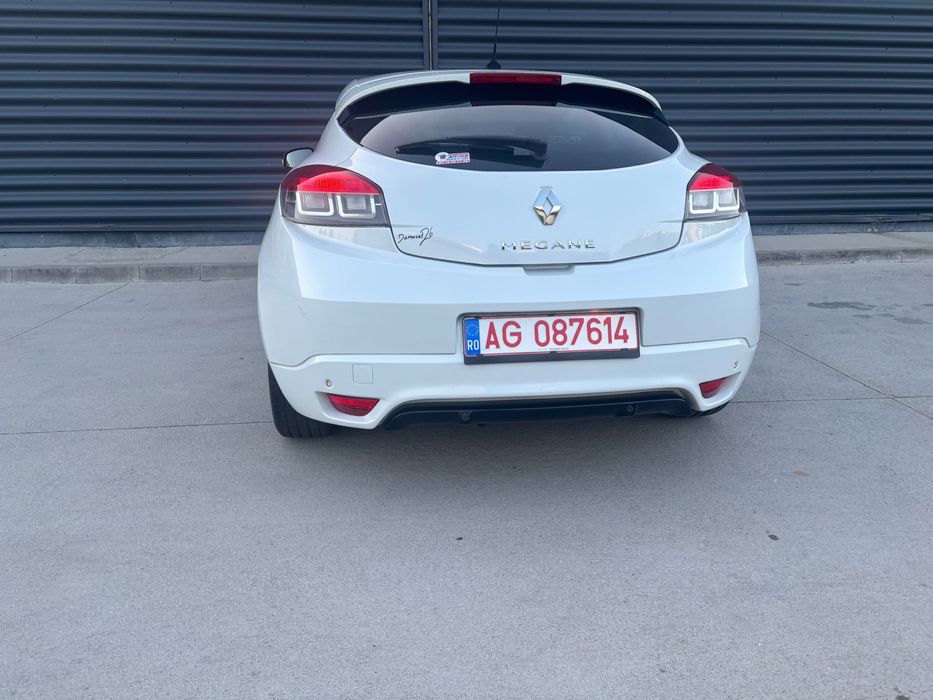 Megane 3  coupe editie limitata monaco gp