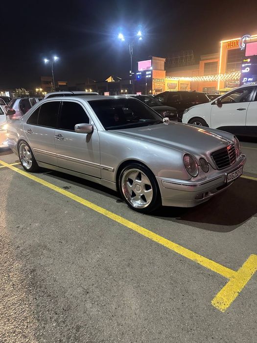 W210 restayling 2000 год  3.2 мотор