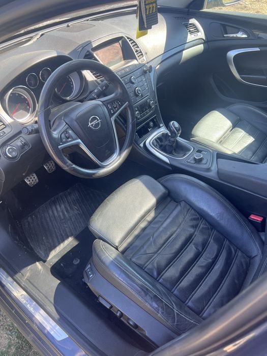 На Части Opel Insignia 2.0i turbo 4x4 ръчка