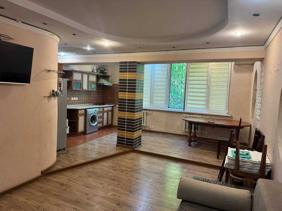 Центр 3 комнатная 2 этаж Ц5 Метро Абдулла Кадыри Ипак Йули Банк