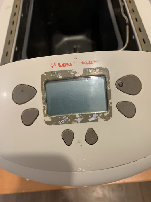 Продам хлебопечь МоuIinex