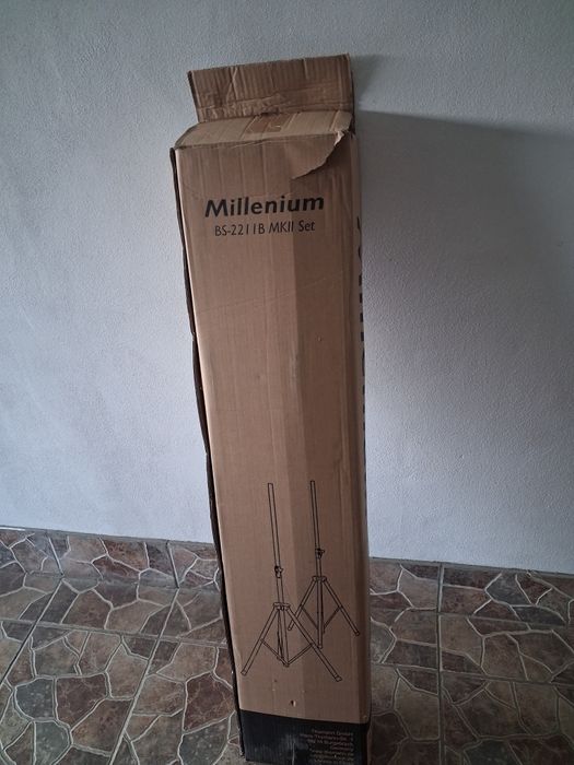 Suport boxe ,noi