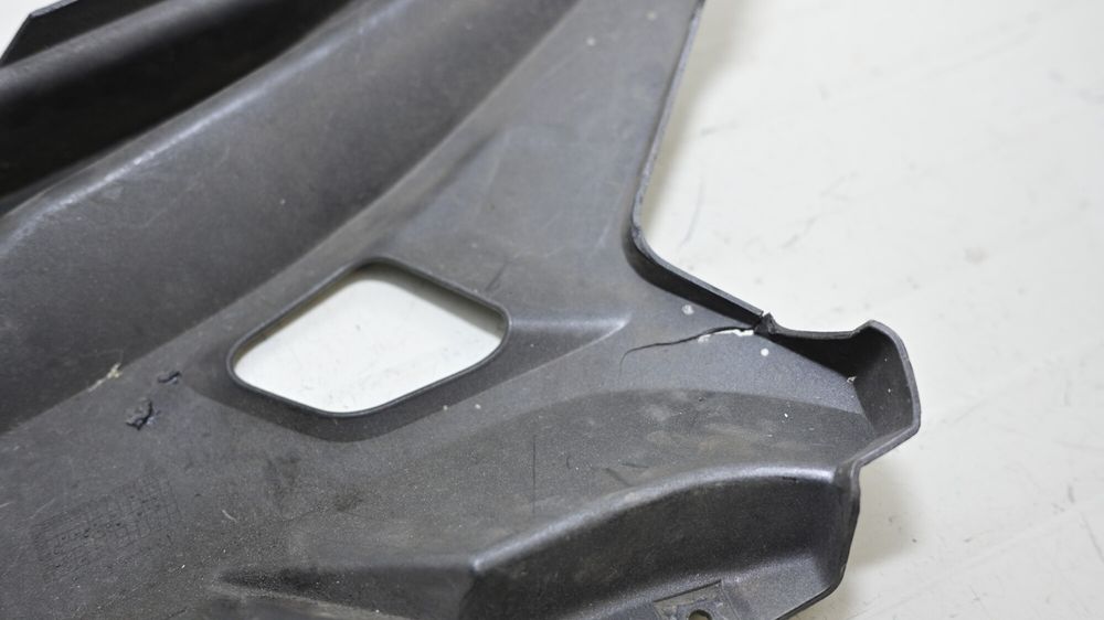 Carena Inferioara Dreapta Yamaha YZF-R125 2008 - 2012