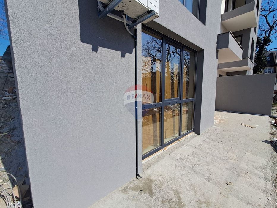 Продава се Двустаен апартамент в Варна, Възраждане 3 - 64 кв.м за 1036 €/кв.м - Снимка #11