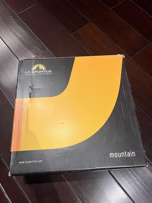Bocanci La Sportiva Nepal Evo Gtx 42-1/2 Noi