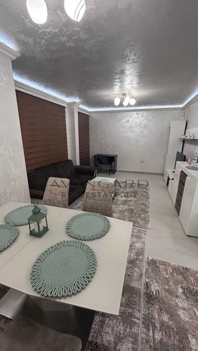 Продава се Двустаен апартамент в Пловдив, Център - 71 кв.м за 3154 €/кв.м - Снимка #5
