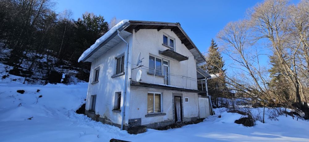 Продава се Къща в с. Кладница, Област Перник - 128 кв.м за 469 €/кв.м - Снимка #1