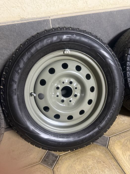 185/65/14 TOYO зимний