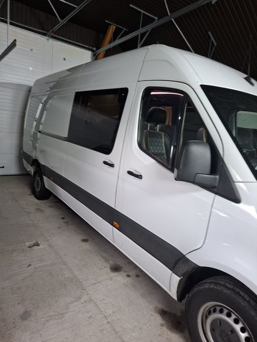 Vând Mercedes Sprinter