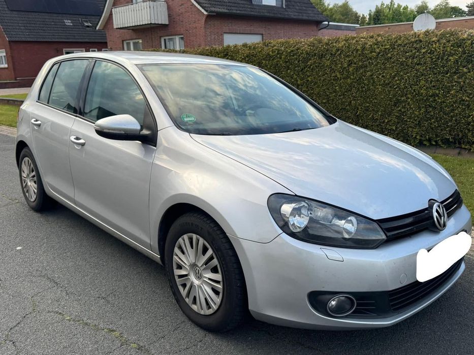 VOLKSWAGEN Golf 2011 — imagine 2