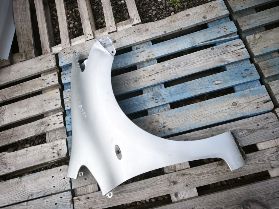 Aripa Dreapta fata Toyota Auris 2006-2009