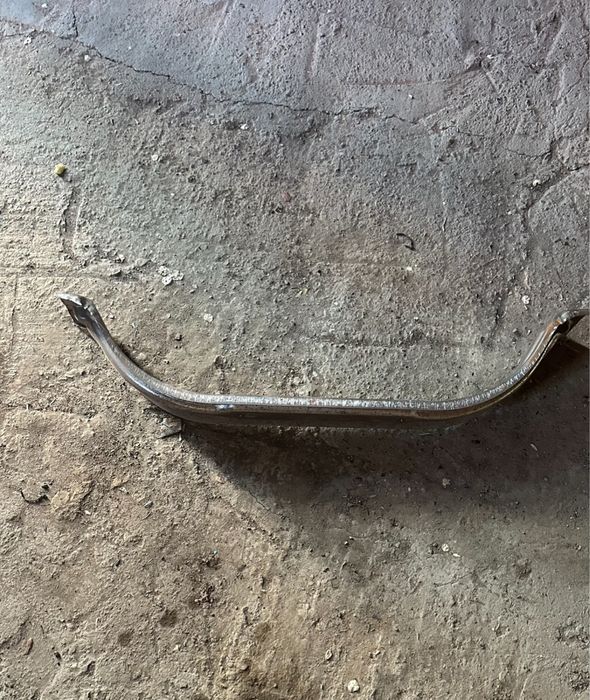 Продам усилитель бампера