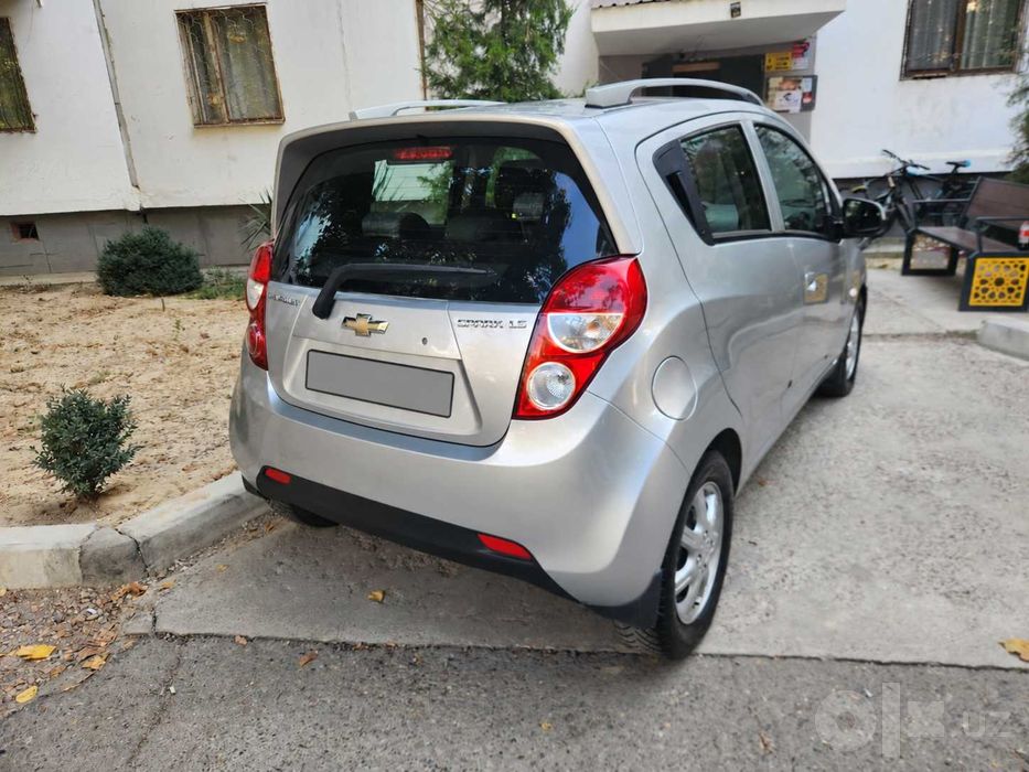 Chevrolet Spark AT 2015