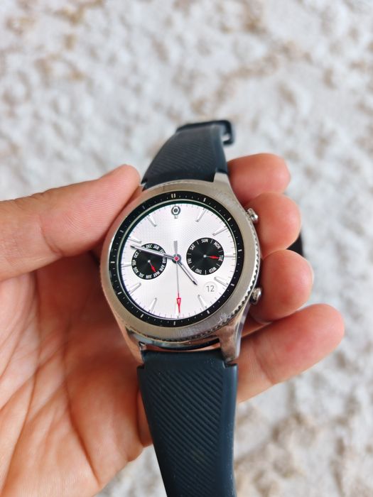 Samsung Galaxy watch gear s3