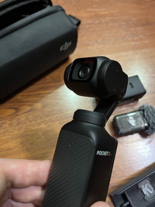 Экшн-камера DJI Pocket 3 Creator Combo