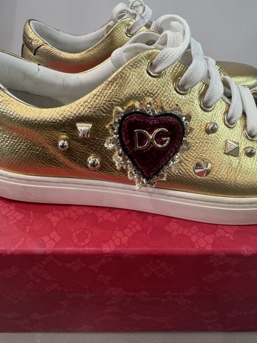 Оригинални дамски кецове DOLCE AND GABBANA