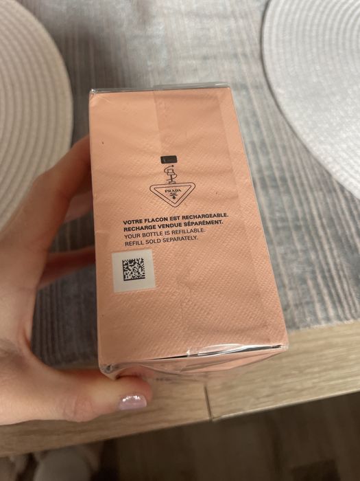 Нов дамски парфюм Prada Paradoxe