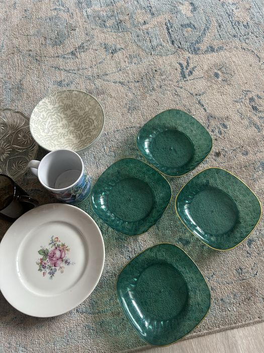Тарелки и кружки б/у