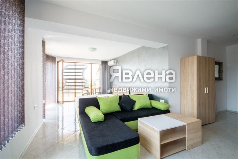 Продава се Хотел в Приморско - 715 кв.м за 826 €/кв.м - Снимка #2