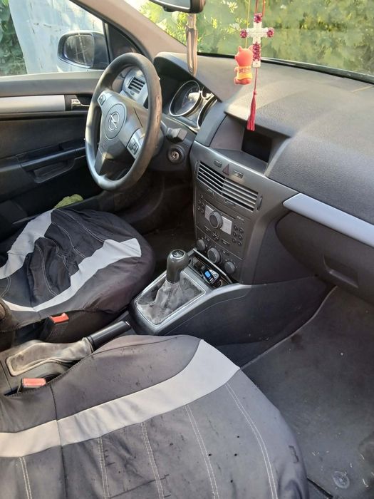 OPEL Astra 2005 — imagine 5