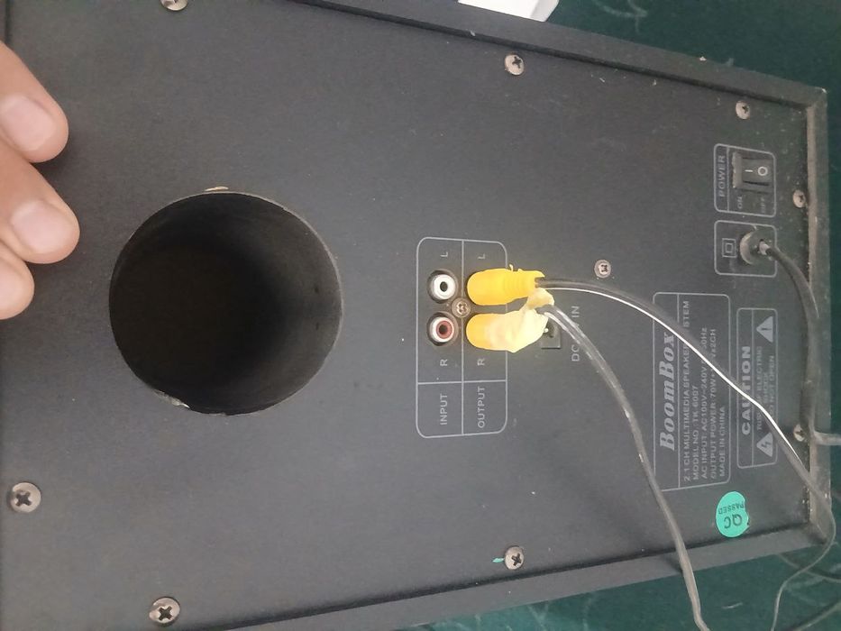 Kolonla boom box blyutusli