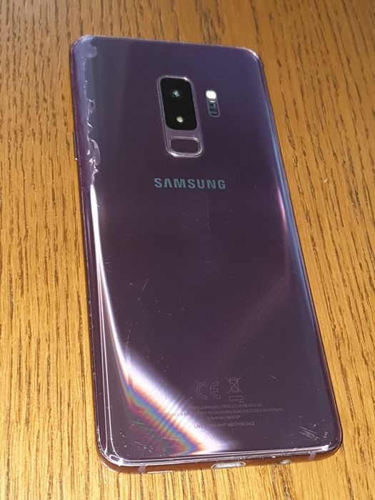 Samsung S9+ (В корпусе Live Demo Unit)