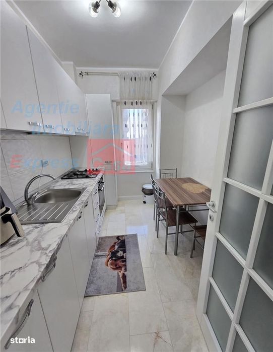 Apartament 2 camere decomandat, Royal Town Copou