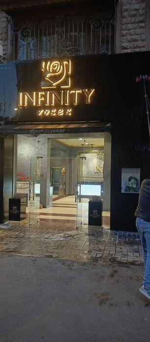 Fasad moyka oyna yuvish xizmati