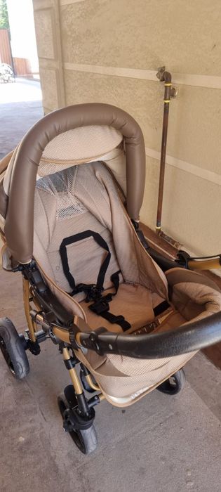 Продам коляску б/у