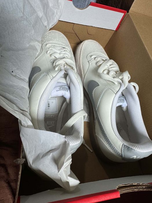 Nike Court Vision Low