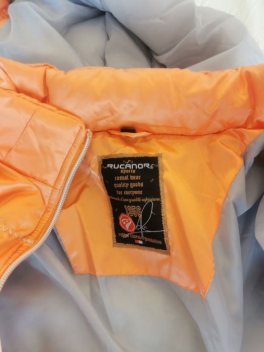 Продавам детско зимно яке