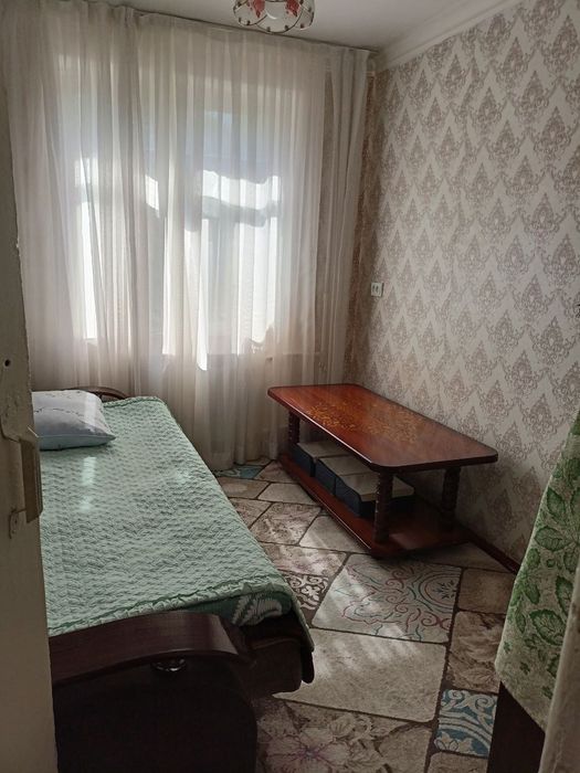 Srochno 2 xonali kvartira sotiladi