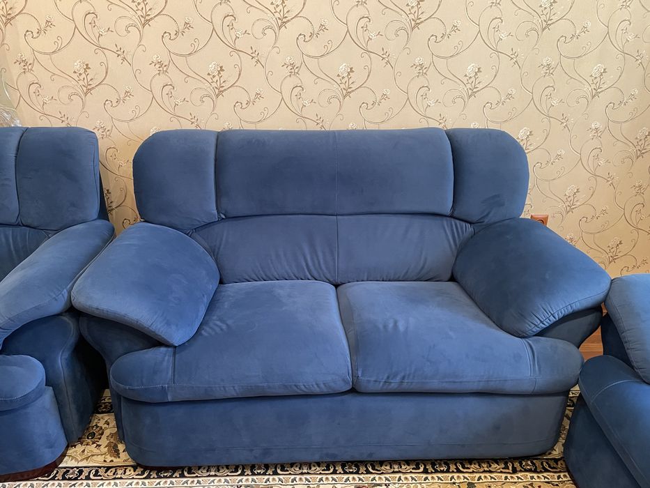 Продается диван б/у