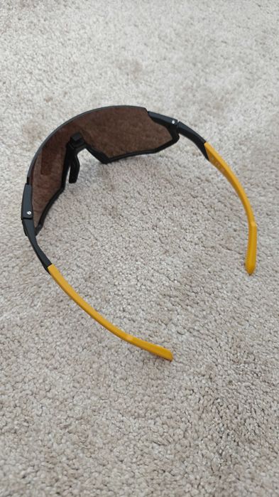 adidas SP0041-02G мъжки слънчеви очила, оригинал от Англия