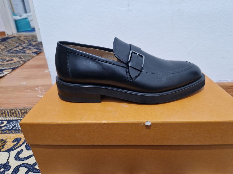 Продам обувь SMAN. Новый