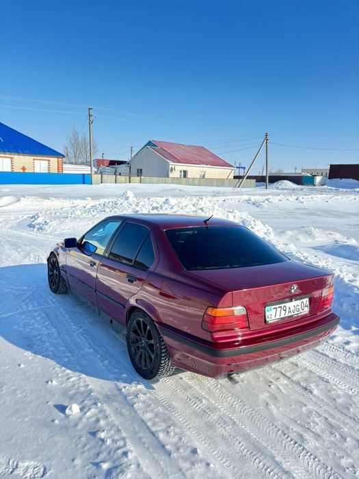 Бмв е 36 1,8обьем 91 год
