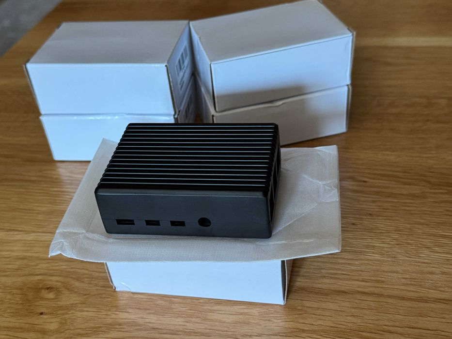 Пасивни алуминиеви кутии за Raspberry Pi 4(Rpi4)