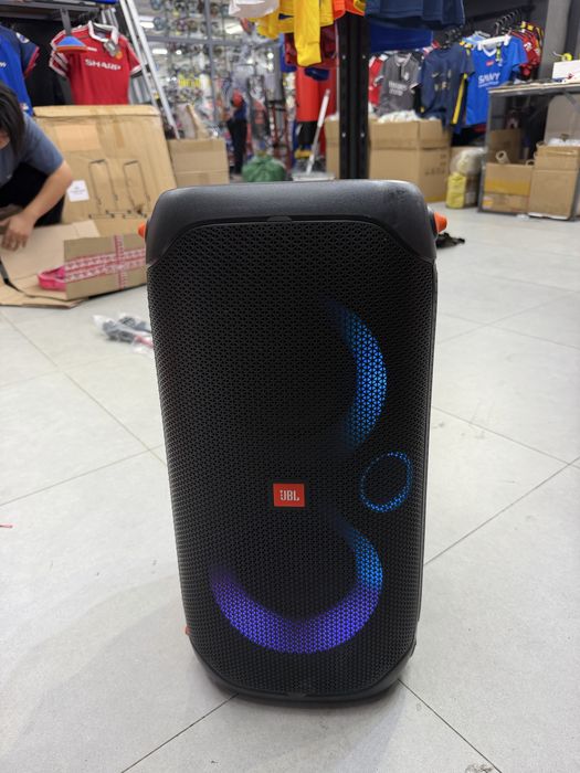 Продам колонку JBL PARTY BOX110