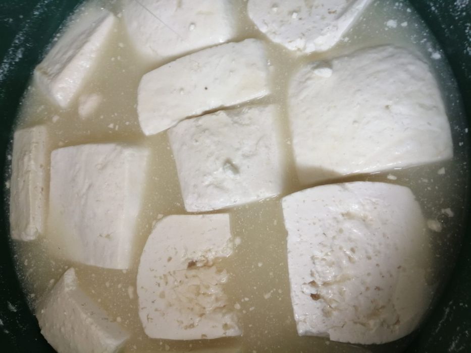 Brânză oaie /vaca livrez la domiciliu doar pe valea Jiului 0720363830