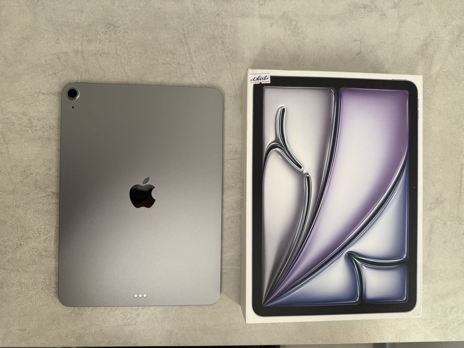 iPad Air 11 M3 2025 года