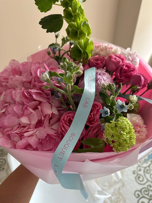 Продам срочно свежие цветы