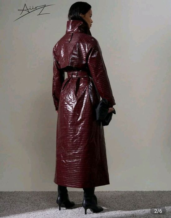 Дълъг кожен шлифер